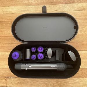 Dyson Airwrap Purple